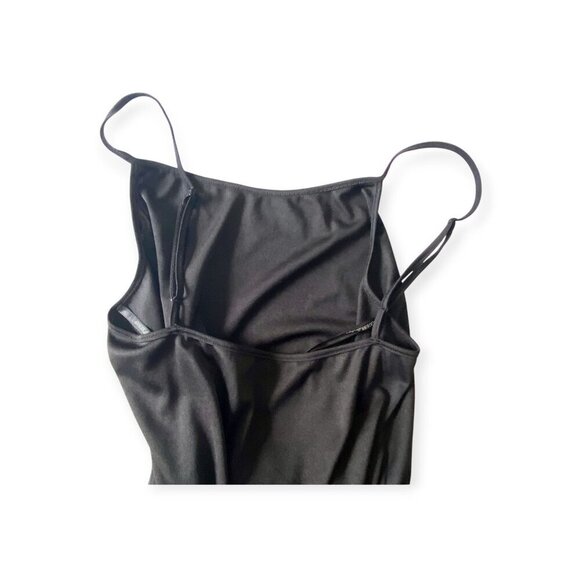 Guess black pleated scoop neck short sleeve dress, size 6 - Picture 11 of 13